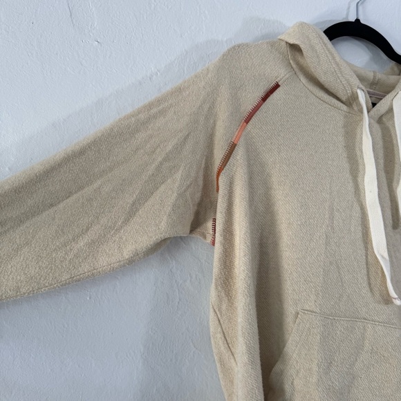 Faherty Legend Embroidered Pullover Hoodie - Picture 4 of 15